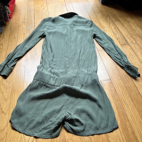 Monrow Size XS Laurel Green Button Up Long Sleeve Collared Elastic Waist Romper - Picture 11 of 15